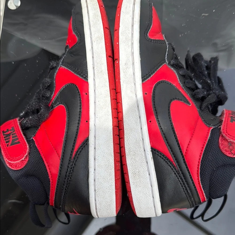 Nike Black and Red Air Max Sneakers - Picture 11 of 11